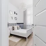 Dajwór 20 - Dzielnica żydowska Apartament Kraków